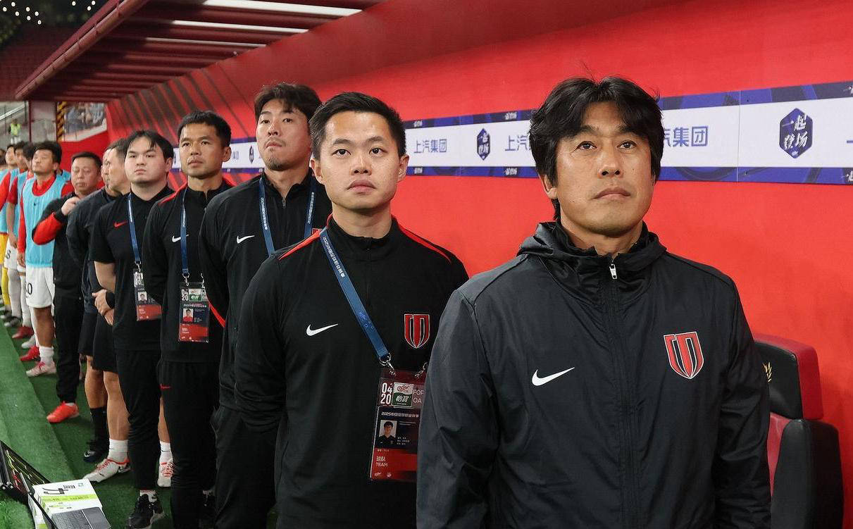 拜仁慕尼黑领跑德甲 拜仁慕尼黑领跑德甲